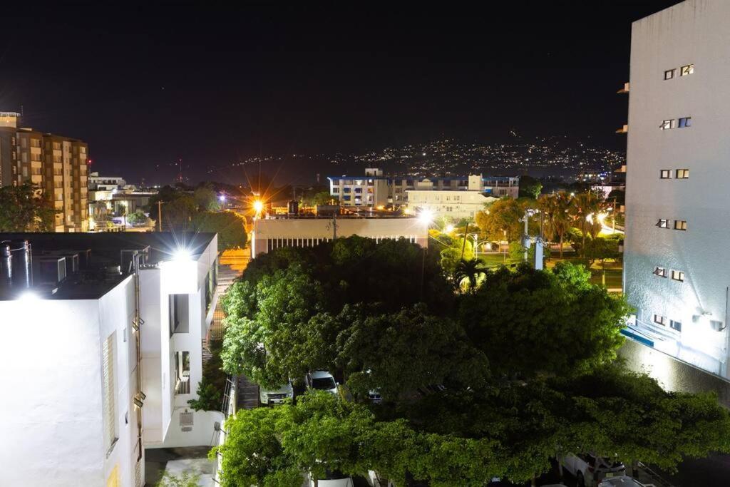 City Edge La Vie キングストン エクステリア 写真
